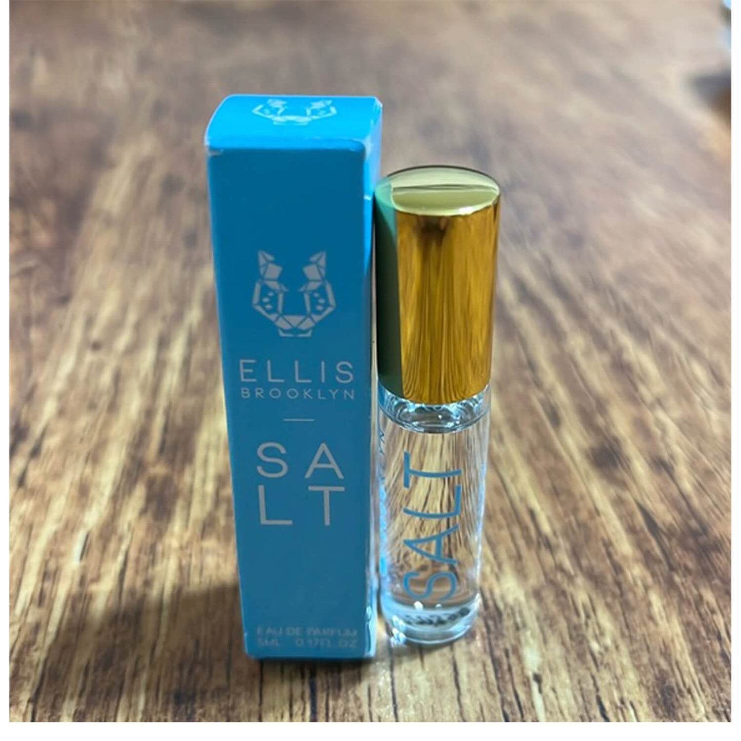 shop mini perfume for her available at Heygirl.pk for delivery in Pakistan