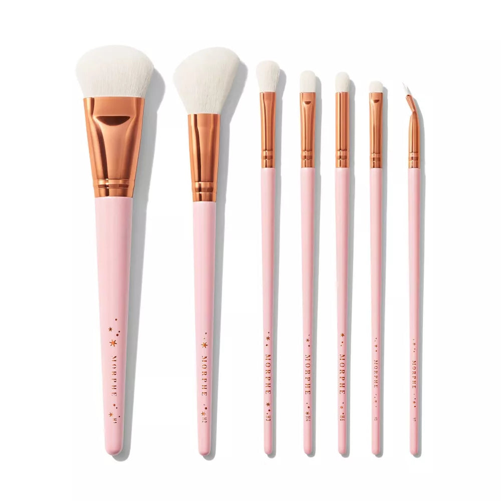 Shop 100% original Morphe Best of Blends Makeup Brush Set available at Heygirl.pk for delivery in Pakistan.