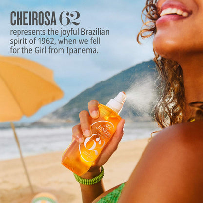 Person holding a bottle of 'Meu Jardim' sunscreen with a beach and mountain background.