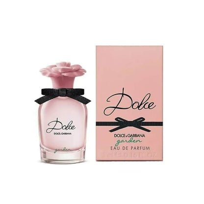 shop mini perfume for her available at Heygirl.pk for delivery in Pakistan