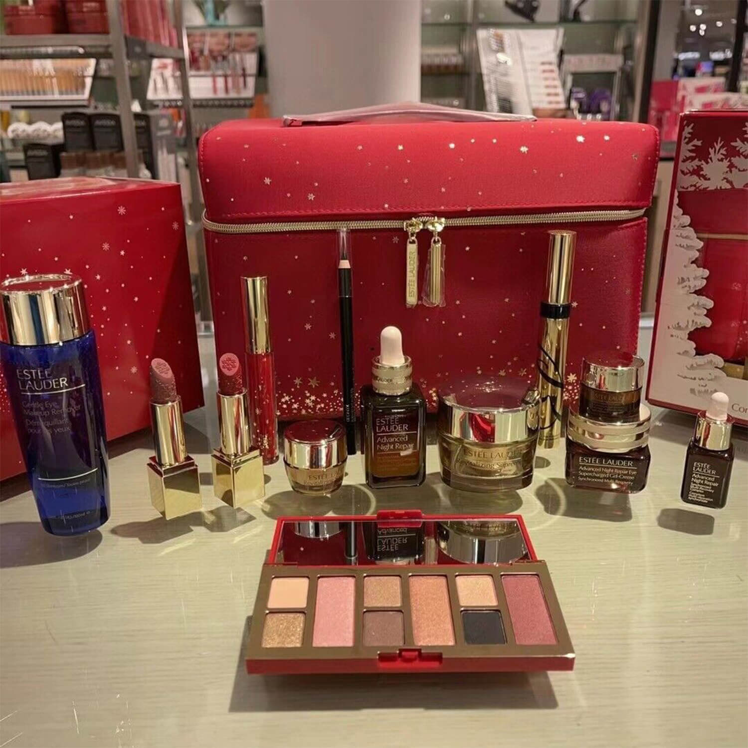 Shop Estee Lauder makeup and skincare gift set available at Heygirl.pk for delivery in Pakistan