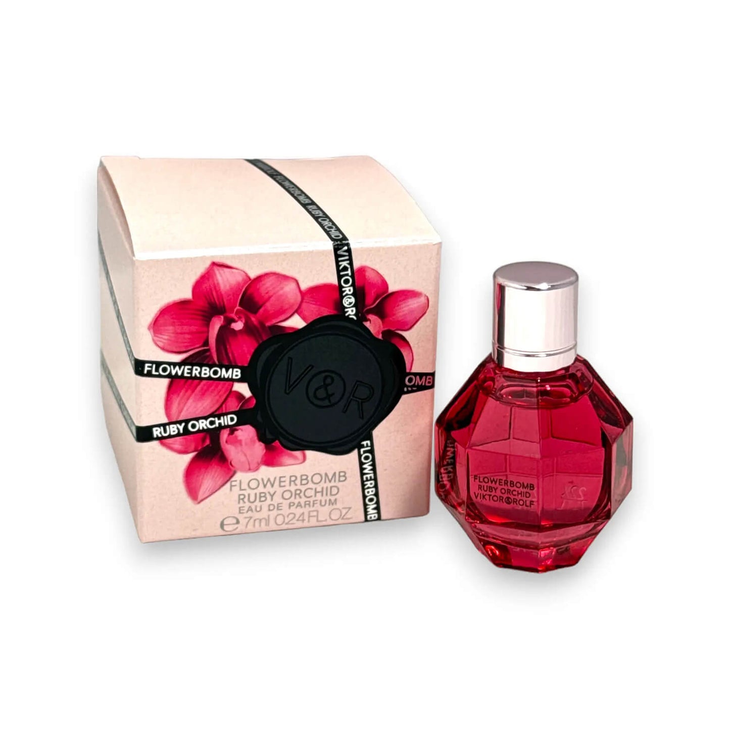 shop mini perfume for her available at Heygirl.pk for delivery in Pakistan