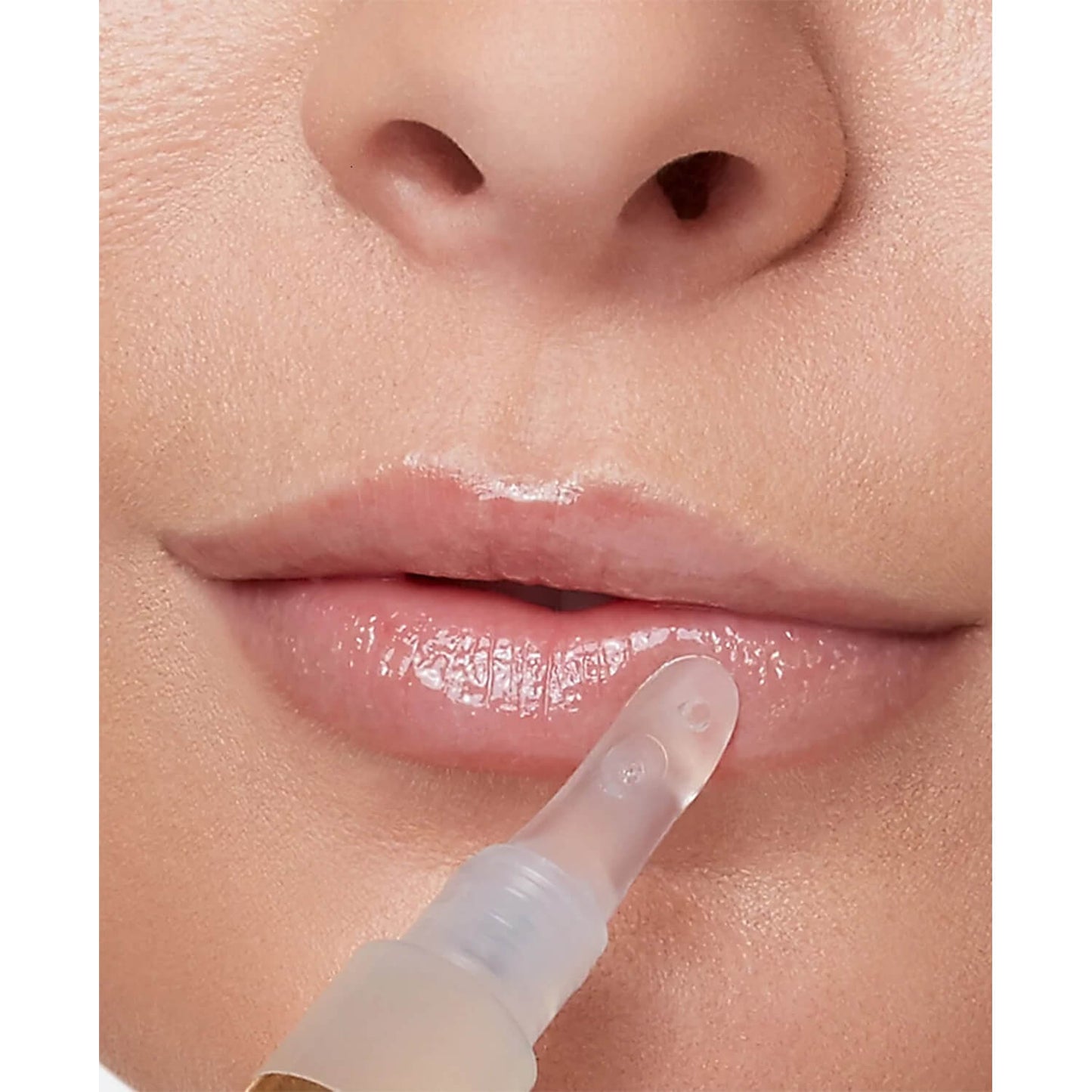 results of using grande lip plumper for her available at Heygirl.pk for delivery in Pakistan