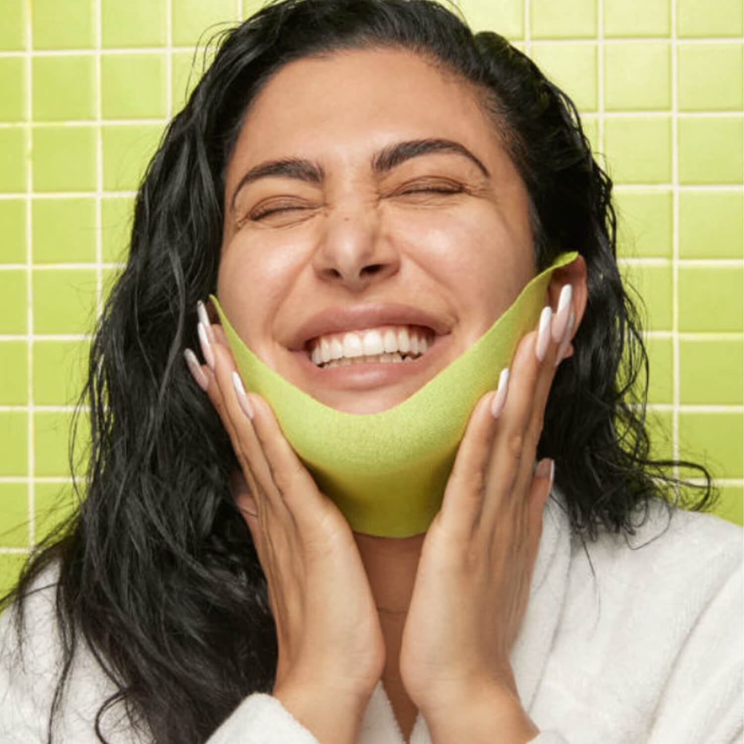 happy huda girl using chin lift mask in Pakistan.