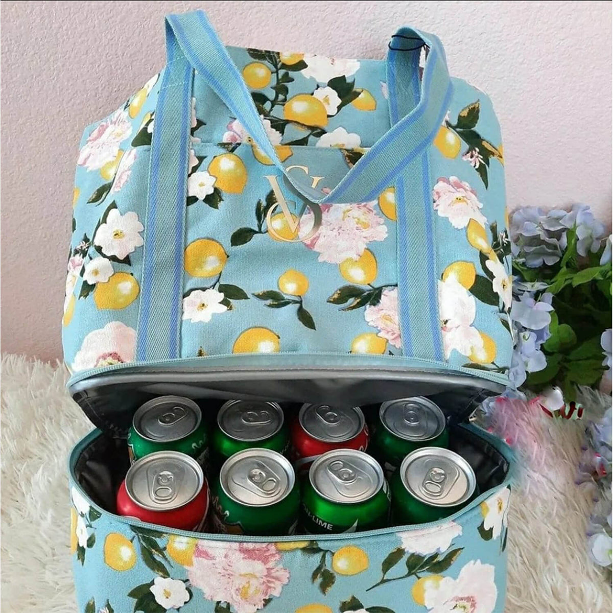 victoria's secret toe bag with drinks cooler compartment