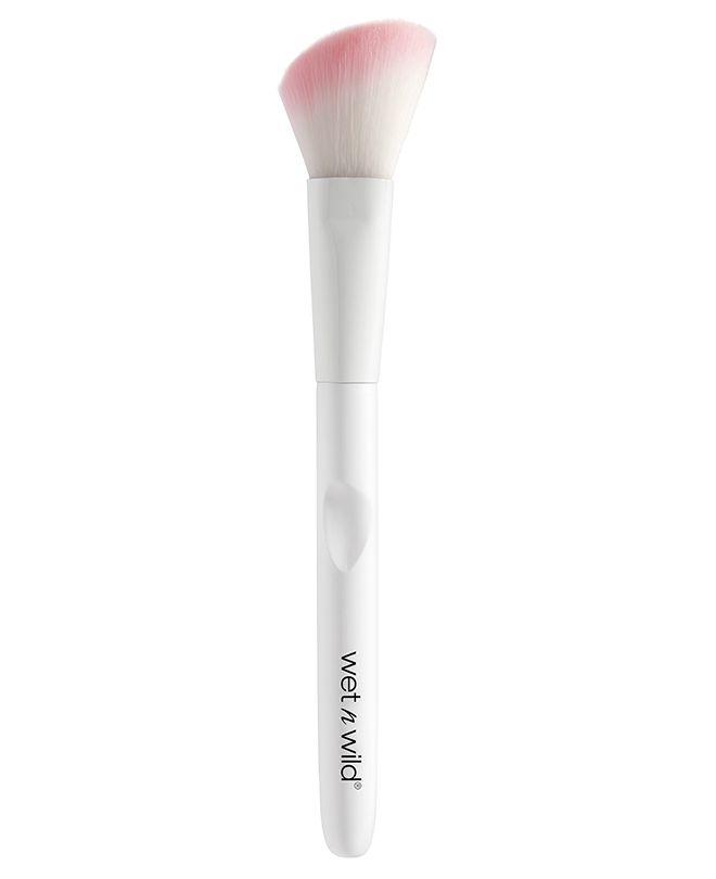 Wet n Wild Contour Brush available for delivery in Pakistan
